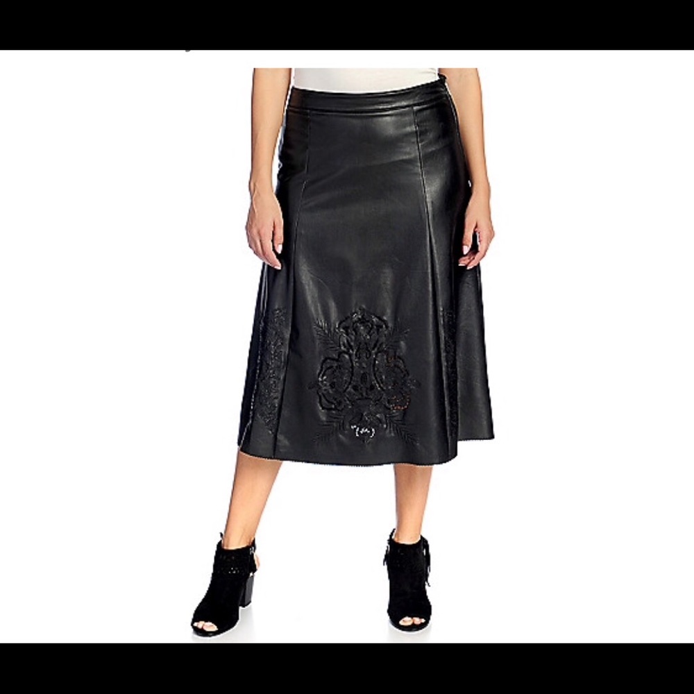 Leather skirt